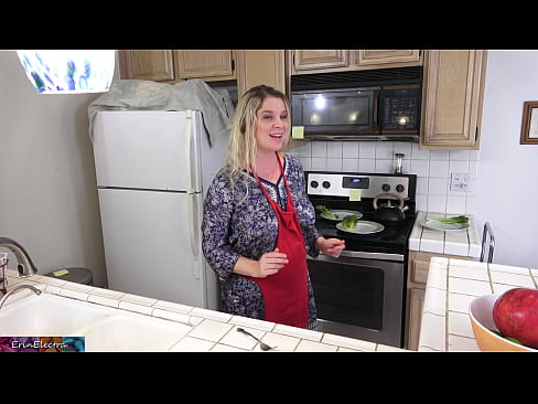 ❤️ Ibu tiri memerah susunya di dapur sebelum tarikhnya ❤❌ Lucah di lucah ms.nastypornpics-com.ru ❌️❤